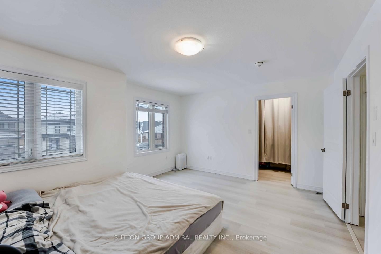 Detached House for sale at 10 Bergenstein Crescent, Pelham, Ontario, L0S 1E6 - Fonthill - MLS: X13007516