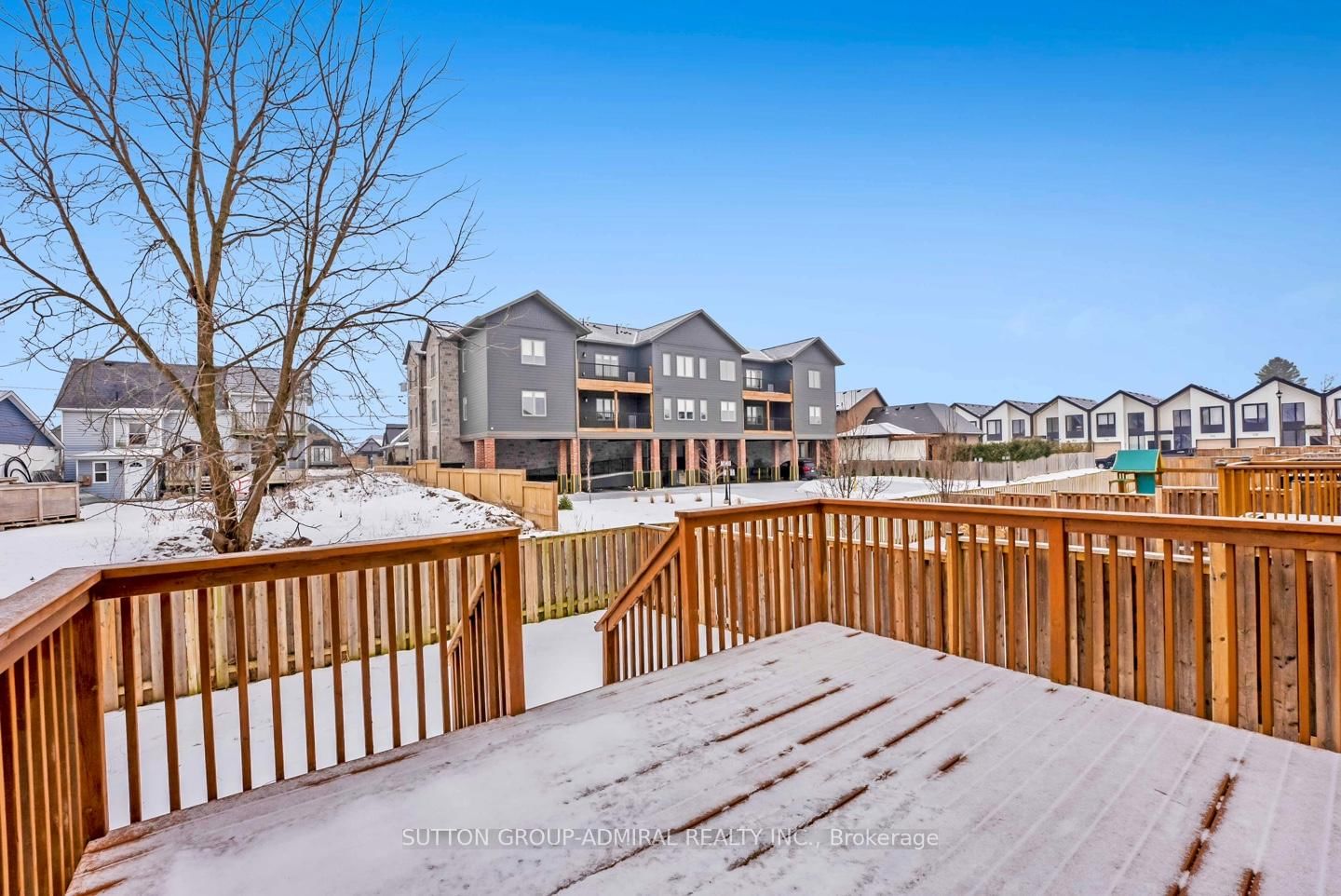 Detached House for sale at 10 Bergenstein Crescent, Pelham, Ontario, L0S 1E6 - Fonthill - MLS: X13007516