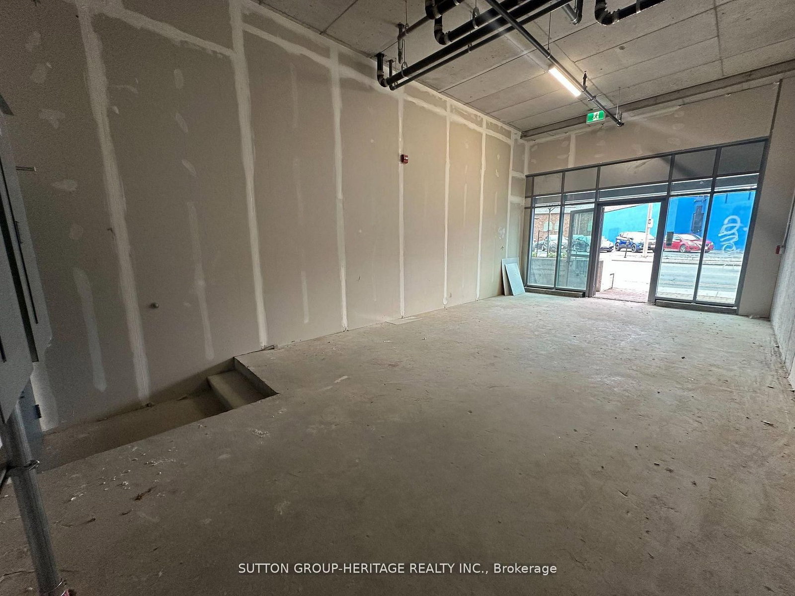 652 Princess Street, Unit 114 - Photo 6