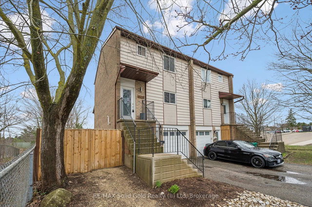 A - 423 Cadbury Court