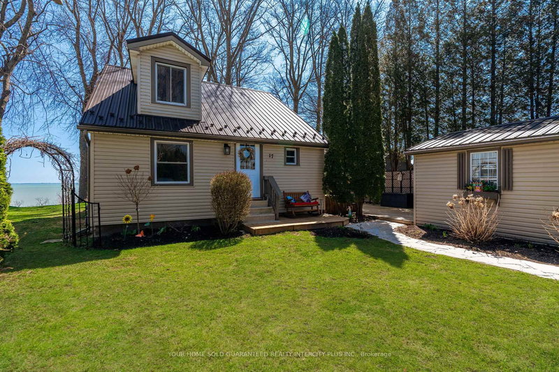 17 Bee St, Norfolk, N0E 1P0 | Image 2