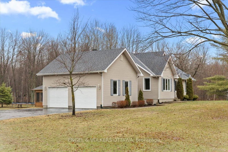 924 County 9 Rd, Alfred and Plantagenet, K0B 1C0 | Image 2