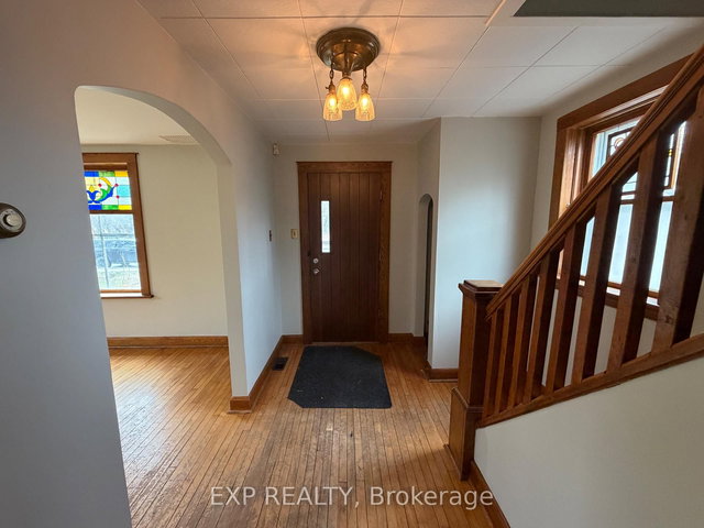 6145 Abbott Street E