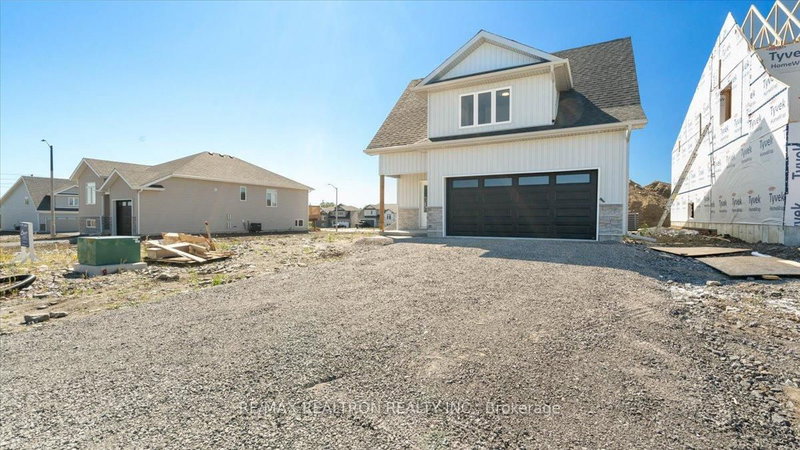 home for sale on 47 Summit Crescent