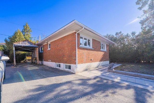 1746 - A Gage Crescent