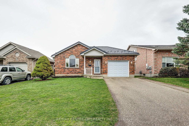 42 Oldewood Crescent