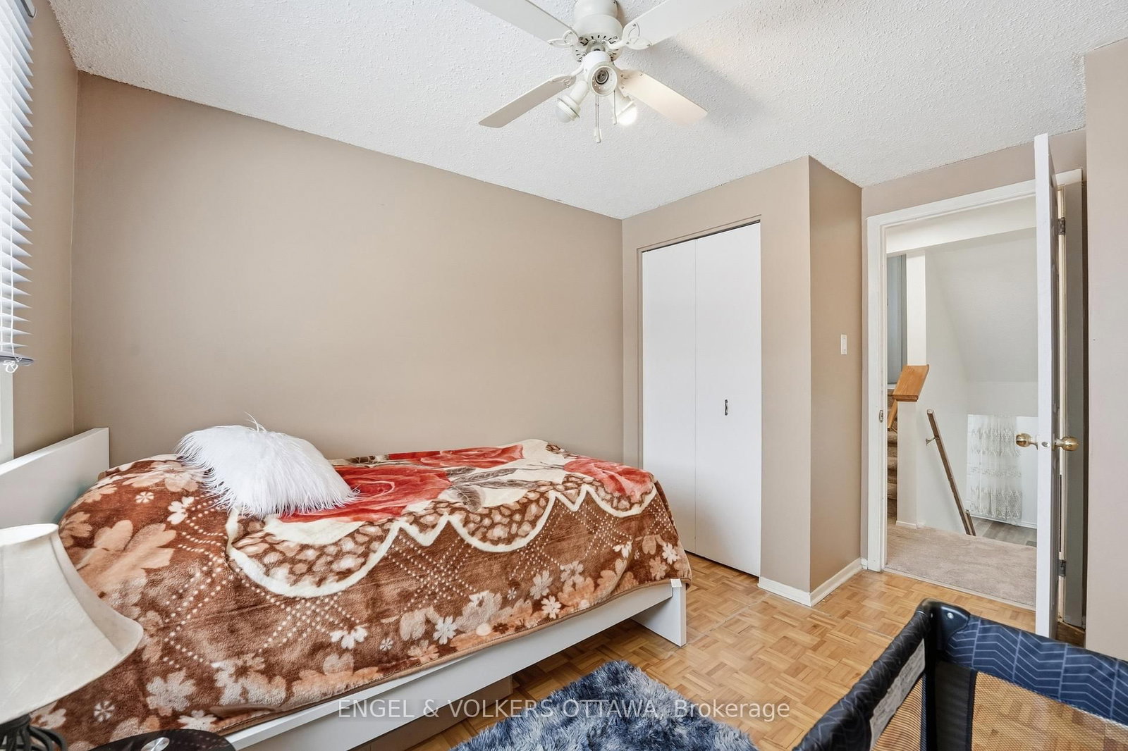 34 Alison Korn Private - Photo 20