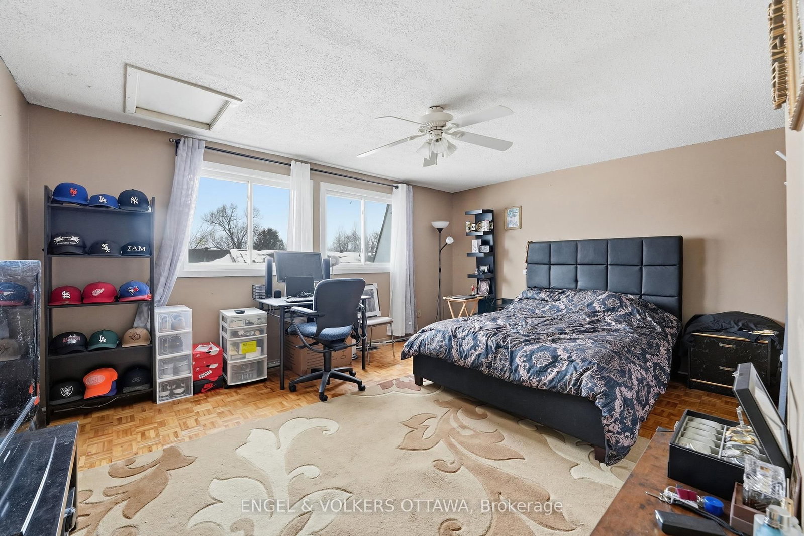 34 Alison Korn Private - Photo 23