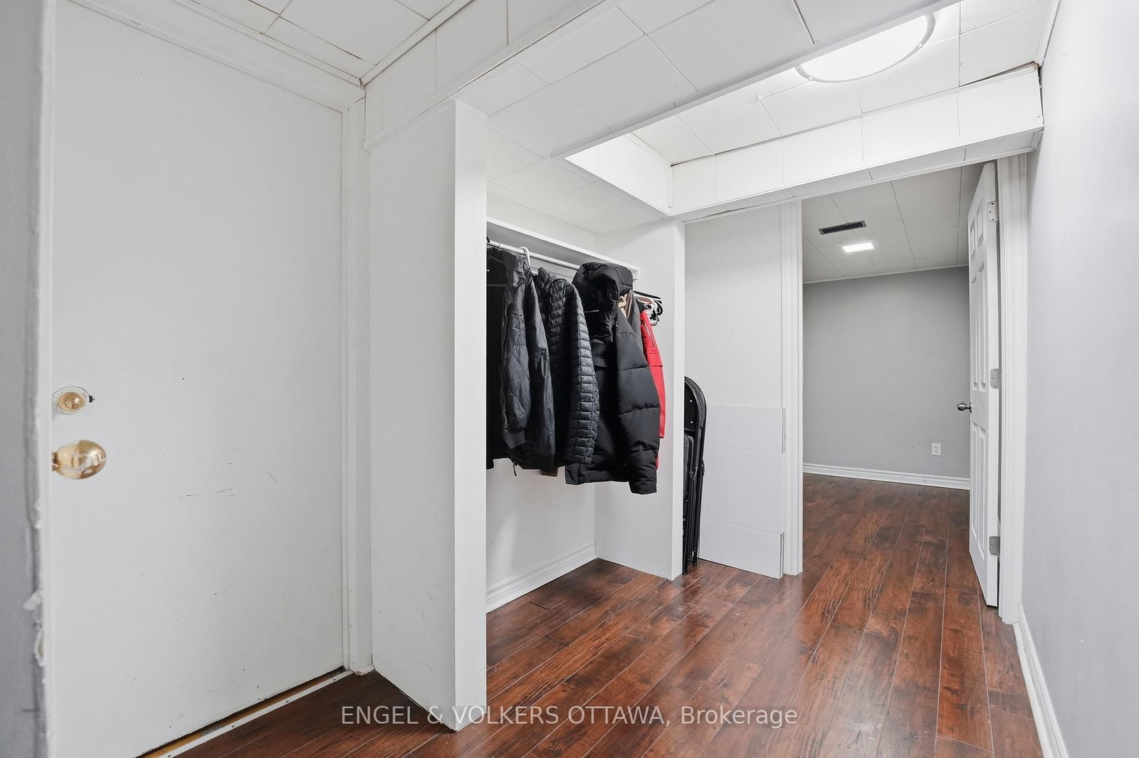 34 Alison Korn Private - Photo 25