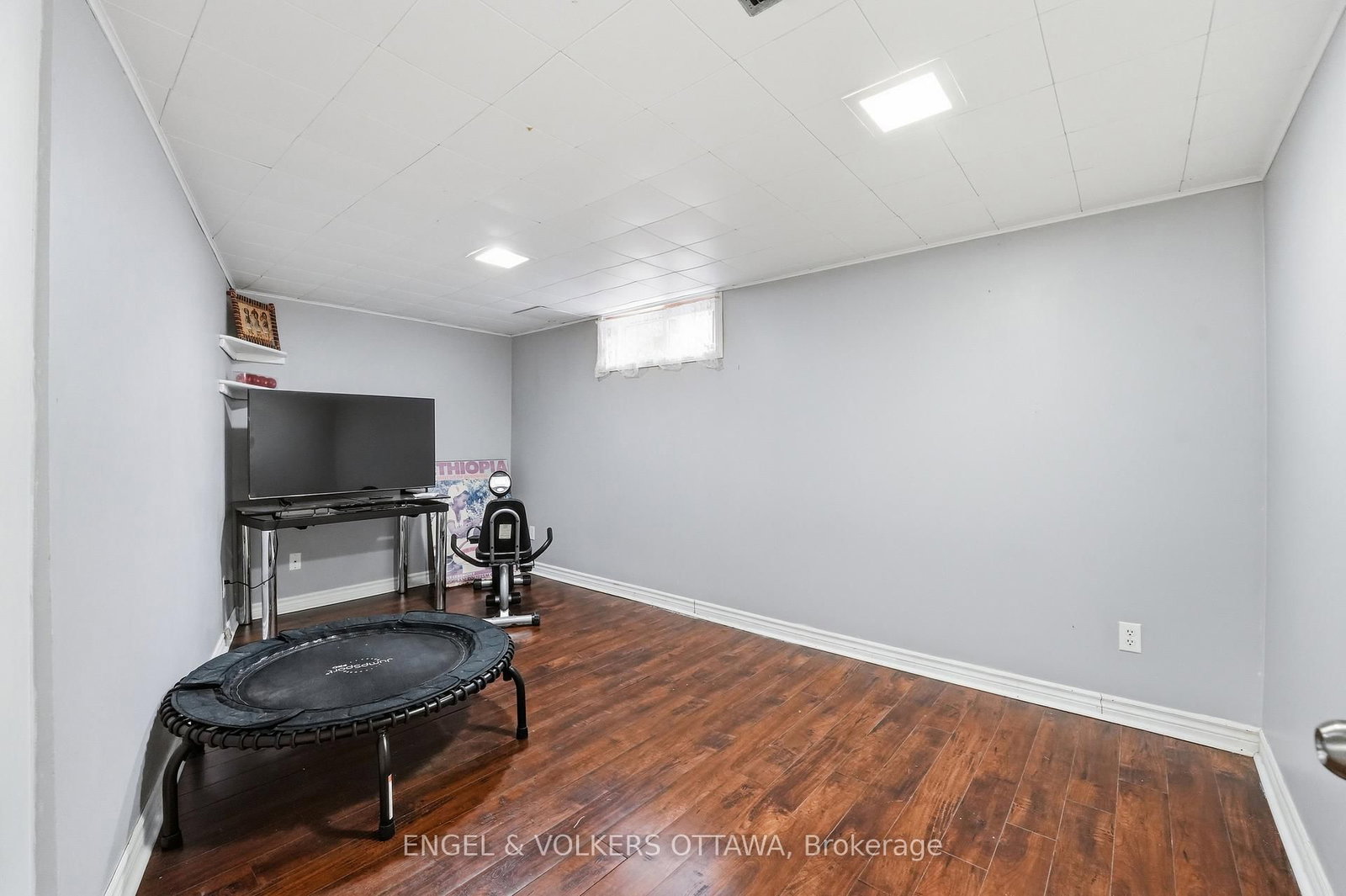 34 Alison Korn Private - Photo 26