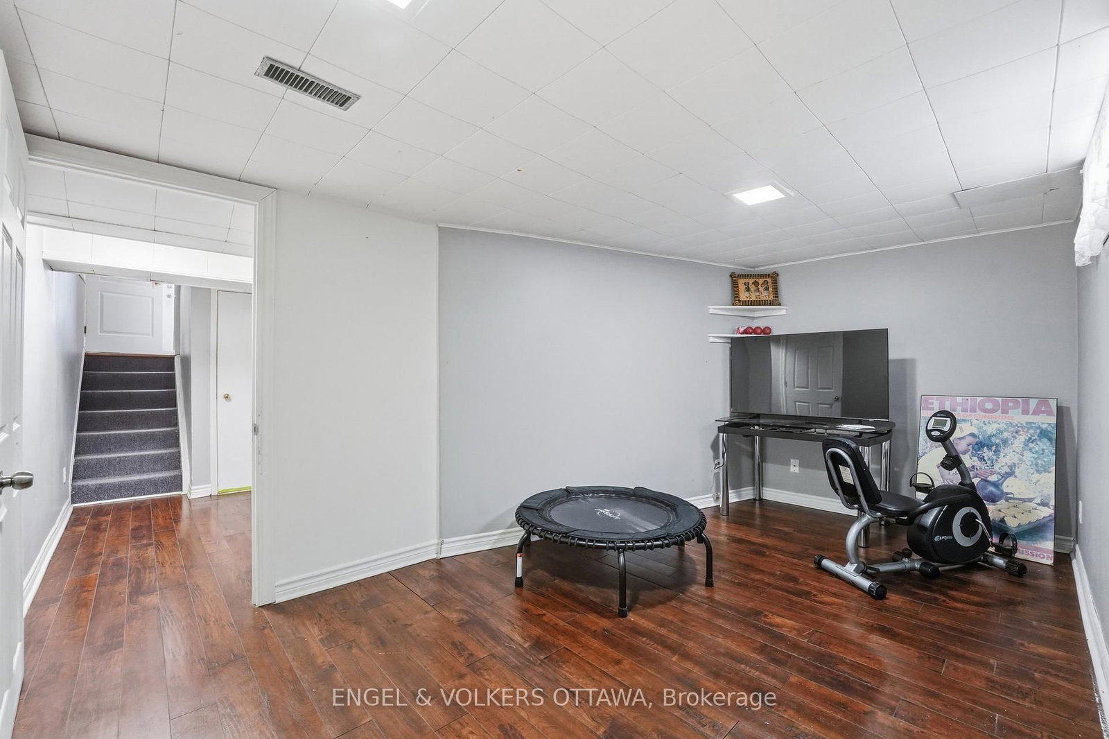 34 Alison Korn Private - Photo 27