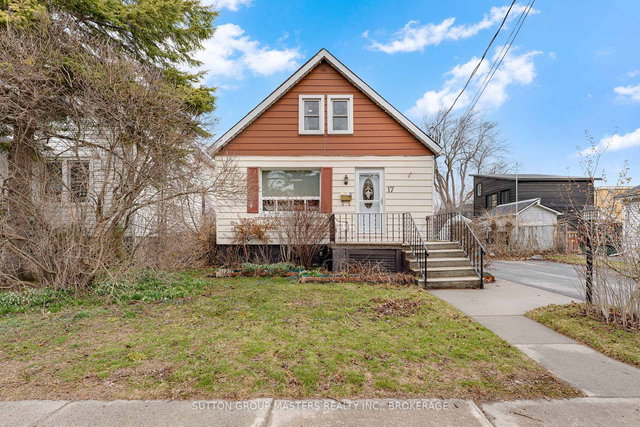 17 N Bartlett Street