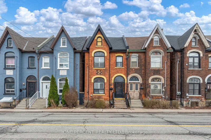 198 Bay St N, Hamilton, Ontario