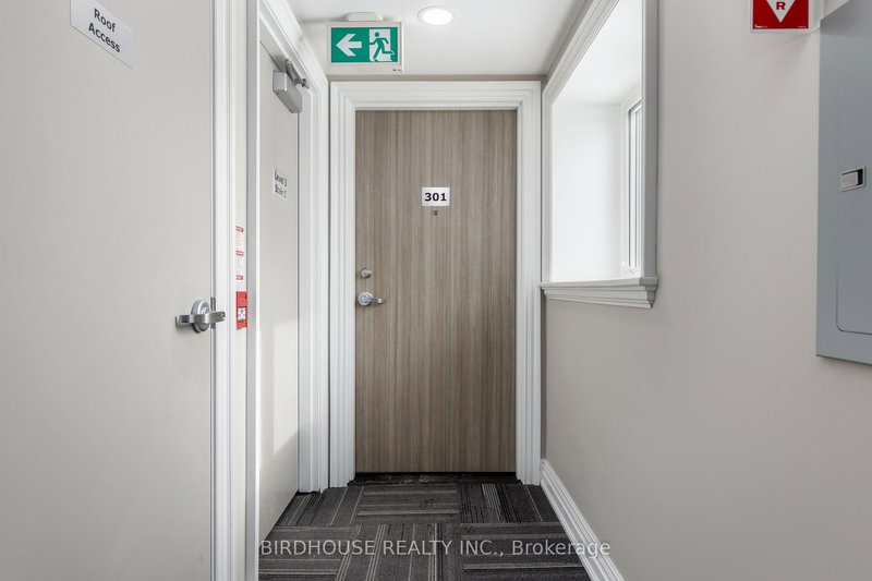 301 - 25 King St, Kawartha Lakes, K9V 1C4 | Image 3