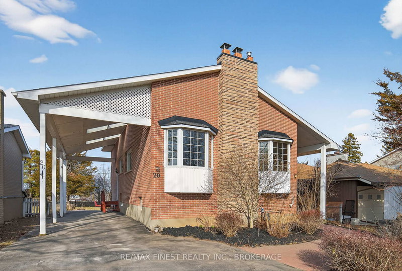 20 Oakridge Ave, Kingston, K7L 4S9 | Image 3