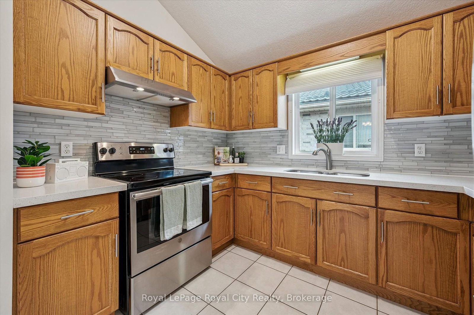 28 Bronwyn Place - Photo 12