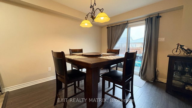 371 Trillium Circle S