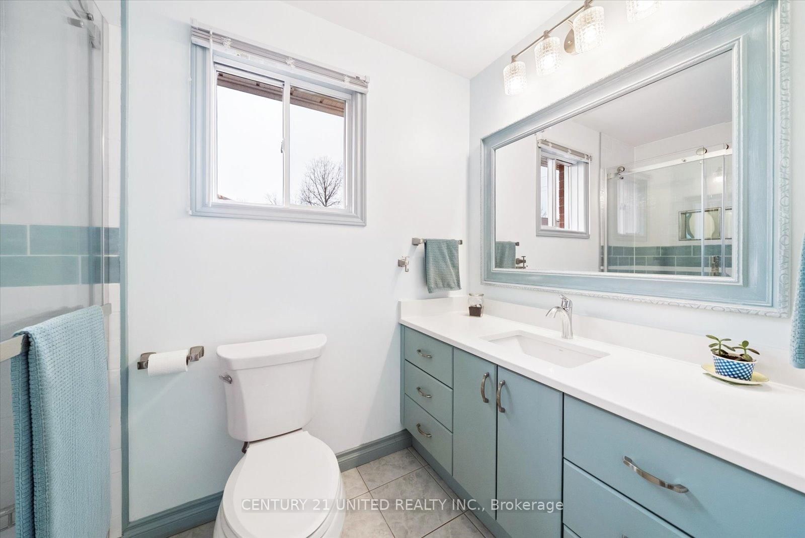 Detached House for sale at 1612 Glenforest Boulevard, Peterborough, Ontario, K9K 2J6 - Monaghan Ward 2 - MLS: X13008330