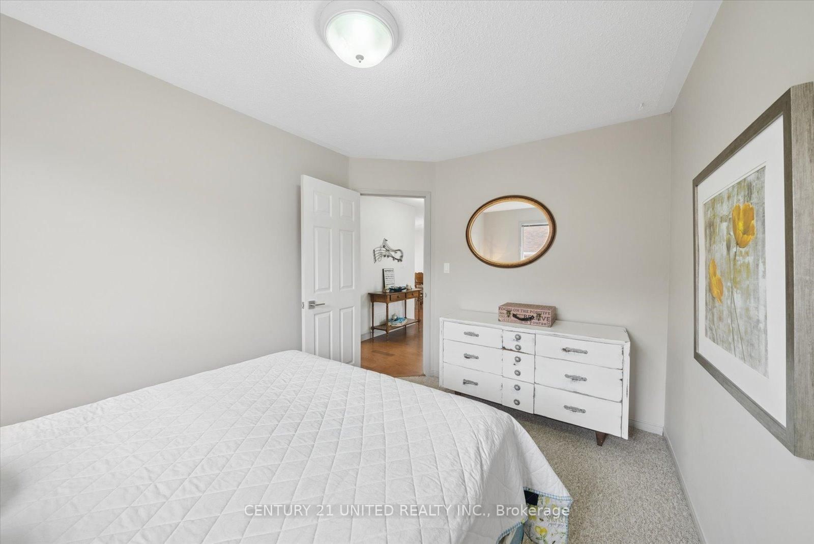 Detached House for sale at 1612 Glenforest Boulevard, Peterborough, Ontario, K9K 2J6 - Monaghan Ward 2 - MLS: X13008330