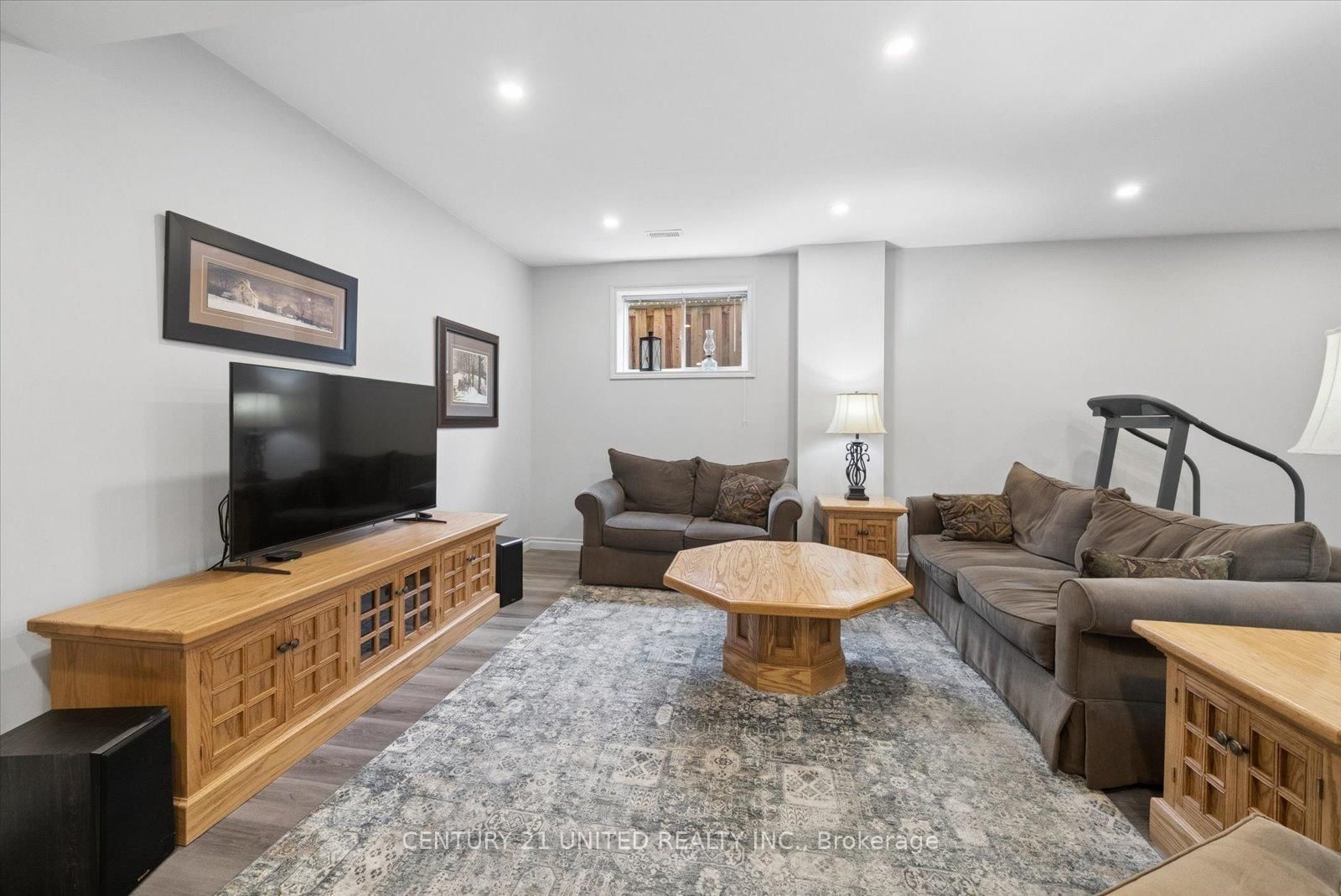 Detached House for sale at 1612 Glenforest Boulevard, Peterborough, Ontario, K9K 2J6 - Monaghan Ward 2 - MLS: X13008330