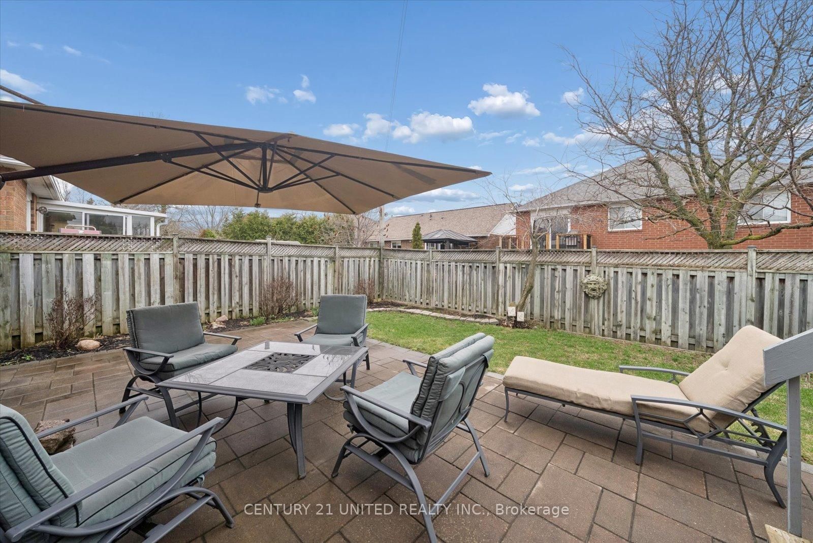 Detached House for sale at 1612 Glenforest Boulevard, Peterborough, Ontario, K9K 2J6 - Monaghan Ward 2 - MLS: X13008330