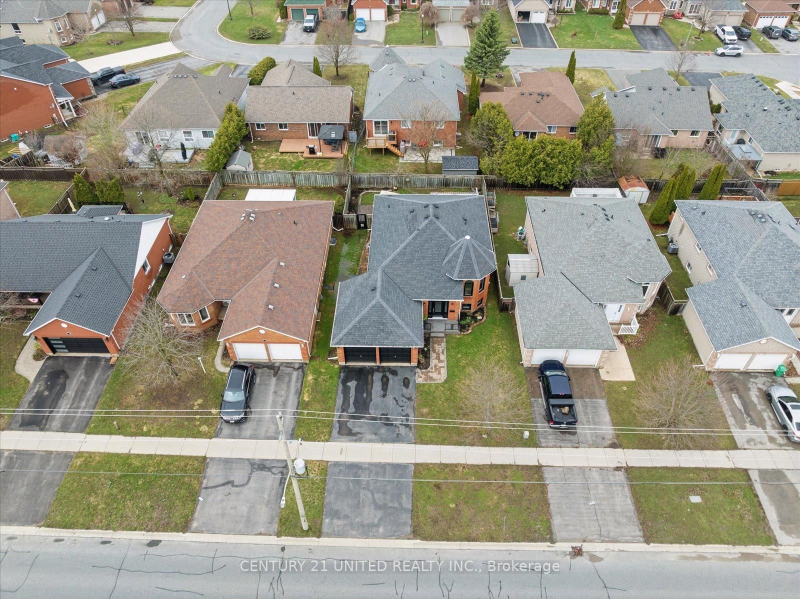 Detached House for sale at 1612 Glenforest Boulevard, Peterborough, Ontario, K9K 2J6 - Monaghan Ward 2 - MLS: X13008330