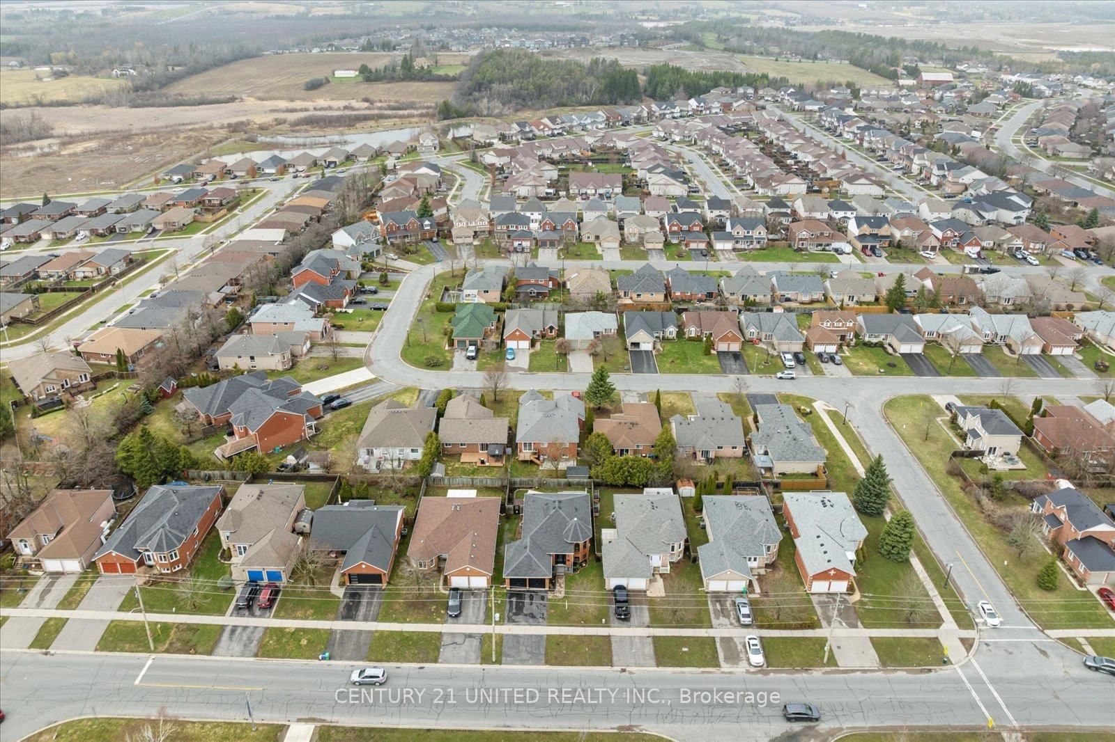 Detached House for sale at 1612 Glenforest Boulevard, Peterborough, Ontario, K9K 2J6 - Monaghan Ward 2 - MLS: X13008330