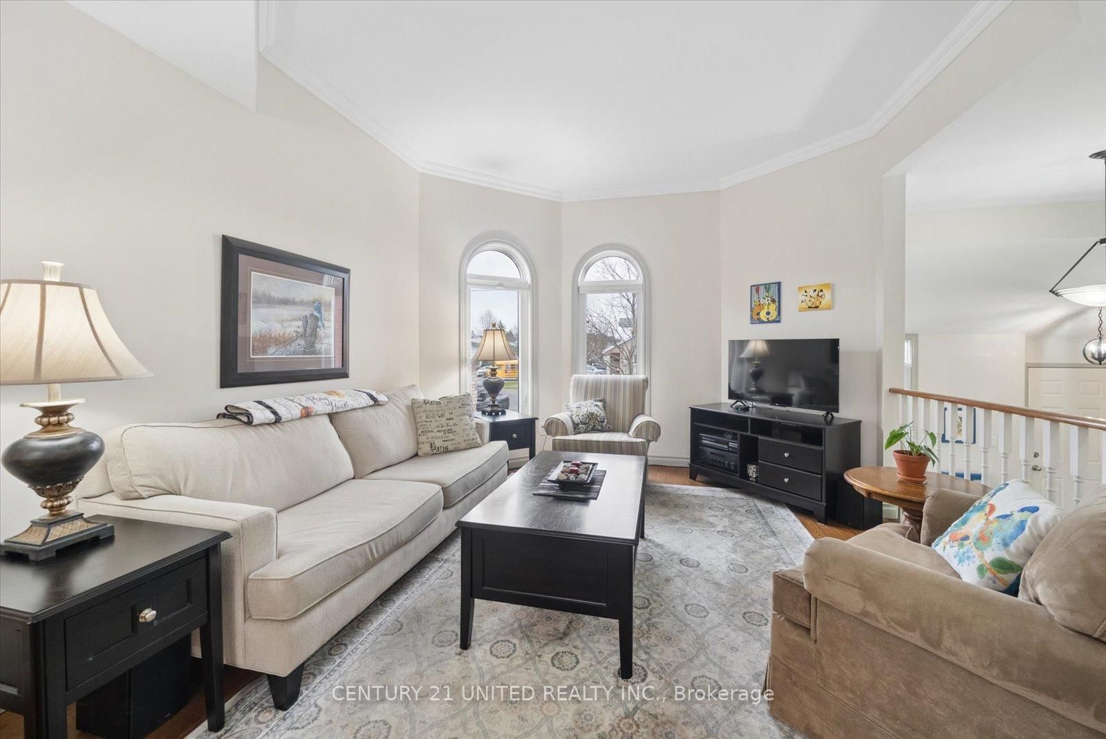 Detached House for sale at 1612 Glenforest Boulevard, Peterborough, Ontario, K9K 2J6 - Monaghan Ward 2 - MLS: X13008330