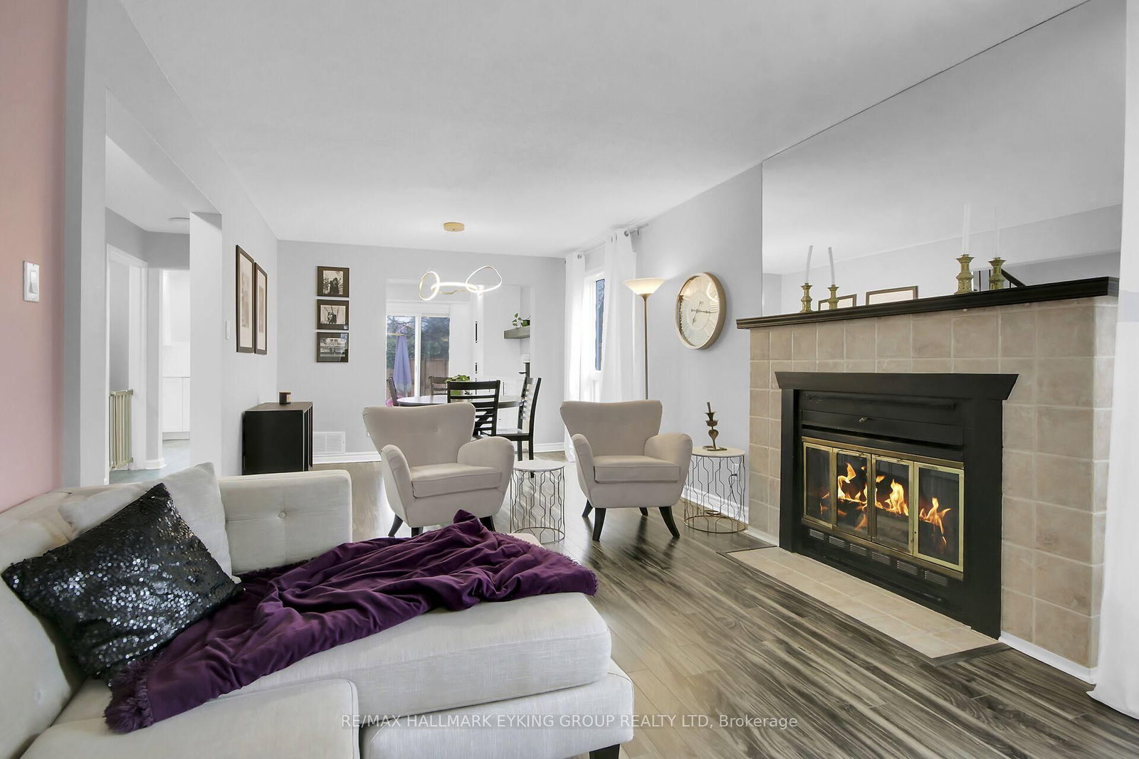 8 Vickers Way - Photo 10