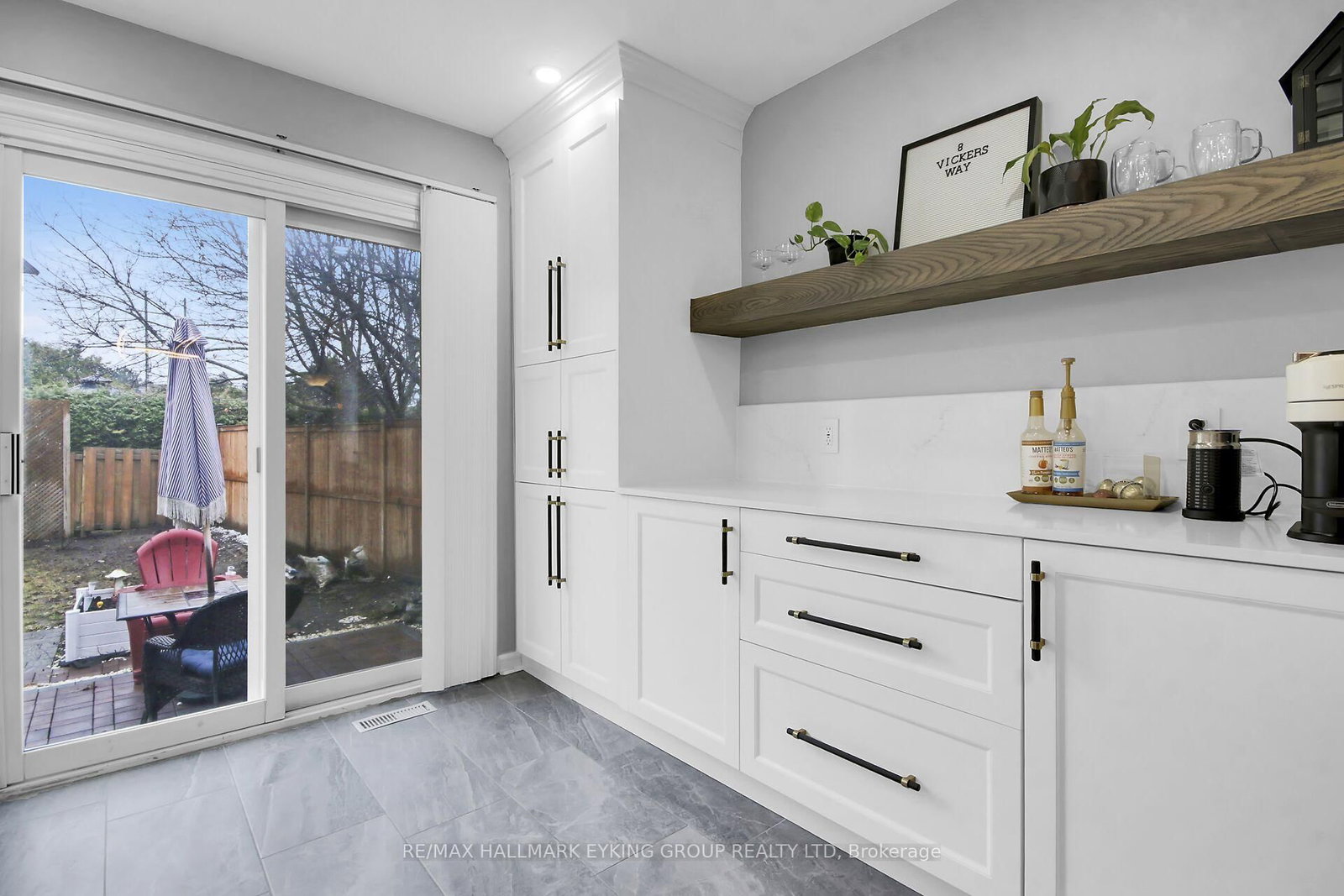 8 Vickers Way - Photo 21