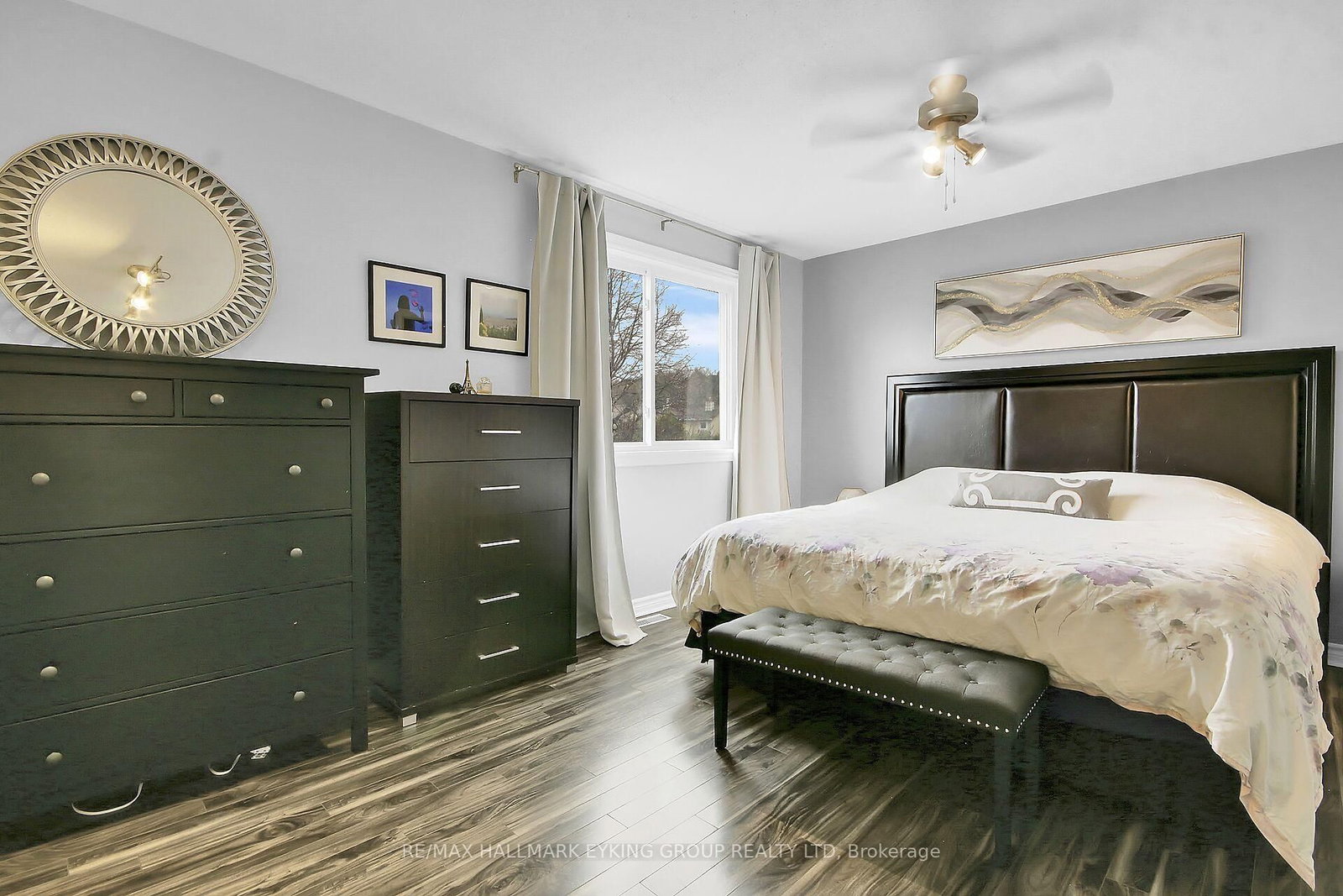 8 Vickers Way - Photo 26