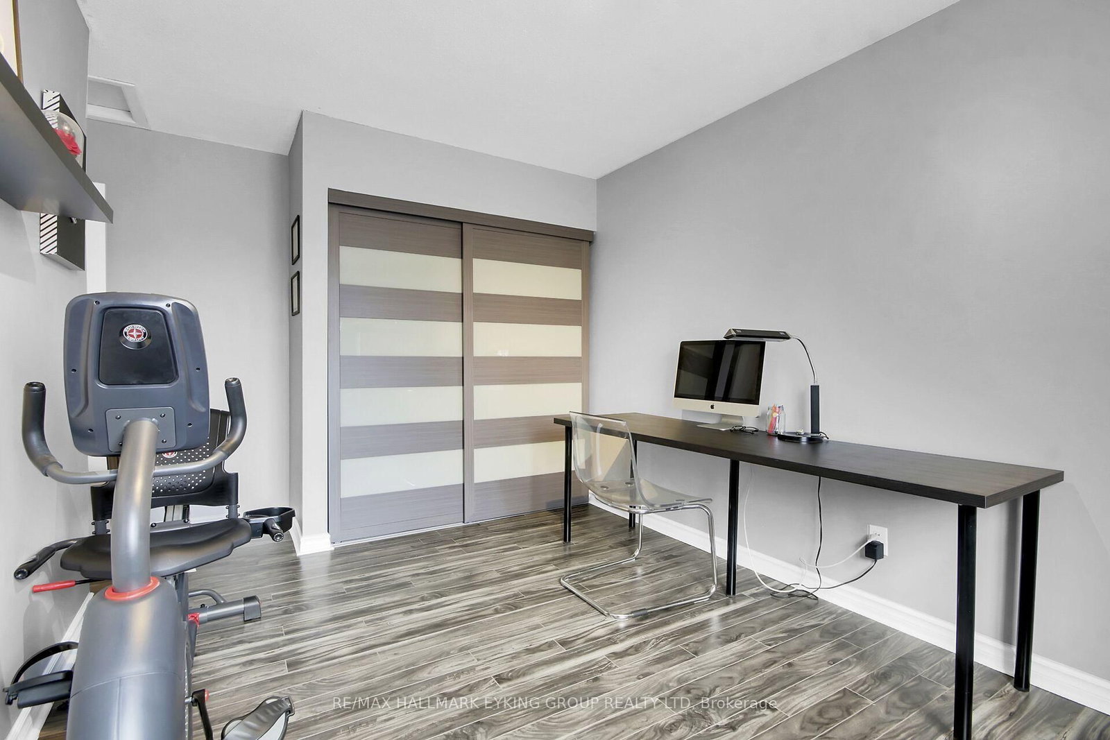 8 Vickers Way - Photo 37