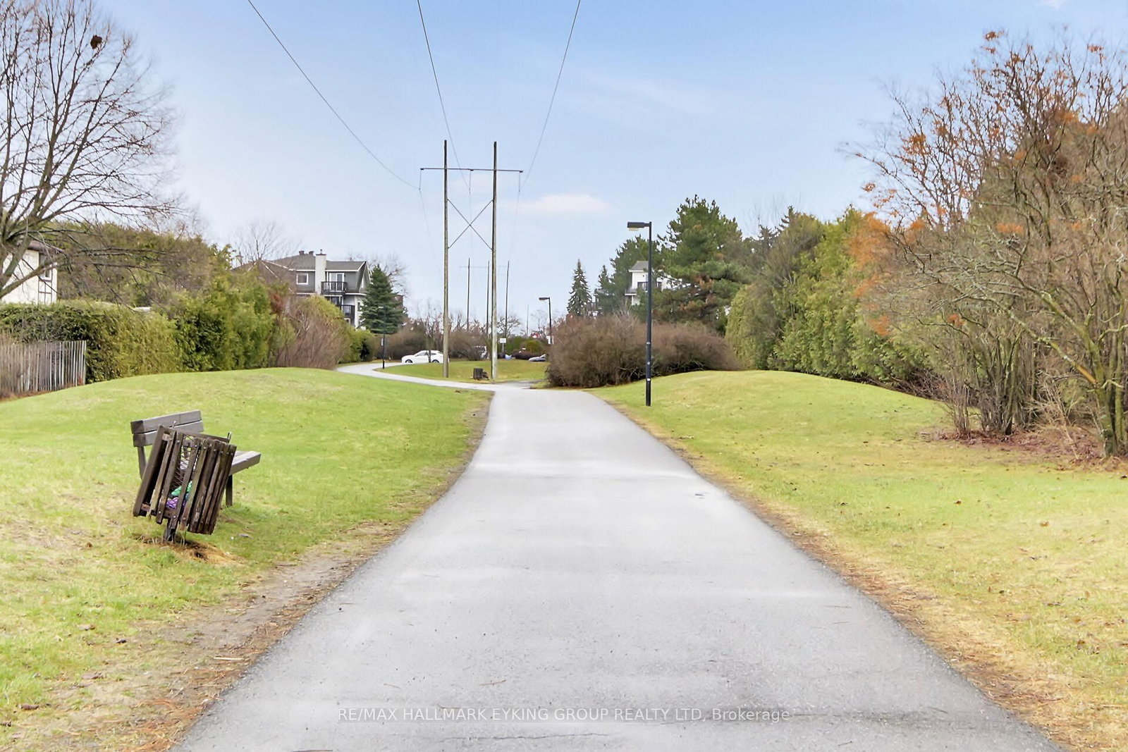 8 Vickers Way - Photo 48