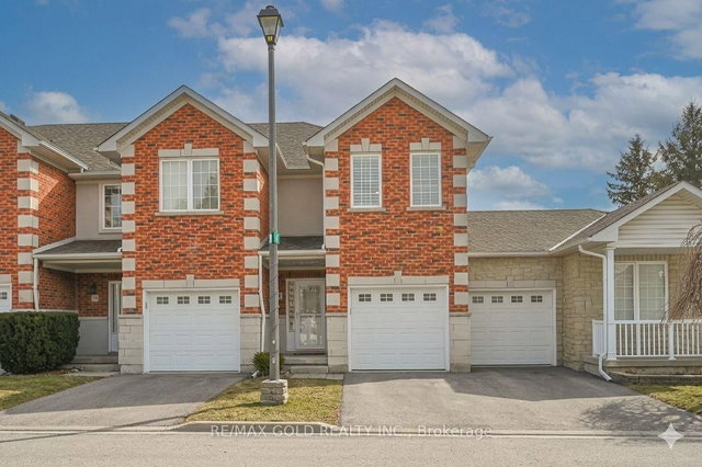 9 - 81 Valridge Drive