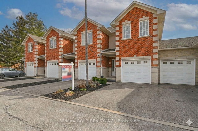 9 - 81 Valridge Drive