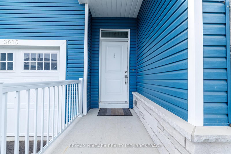 3615 Hibbard St, Fort Erie, L0S 1N0 | Image 2