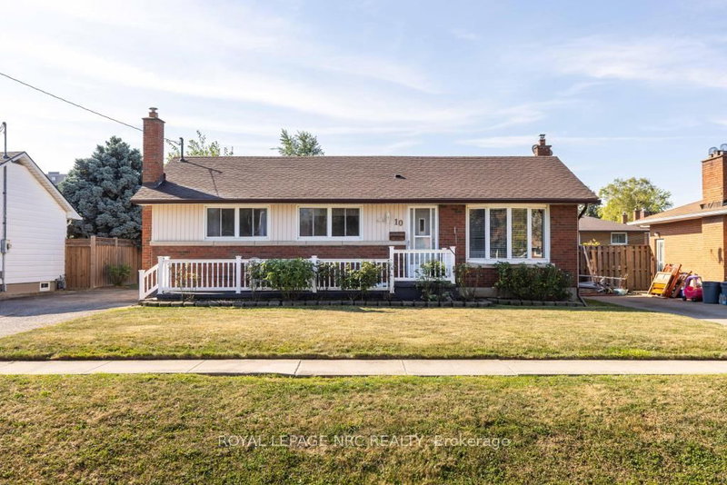 home for sale on 10 Ridgeview Avenue