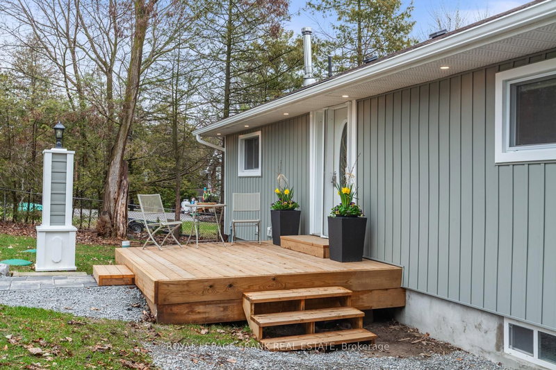 111 Ball Point Rd, Kawartha Lakes, K0M 2C0 | Image 3