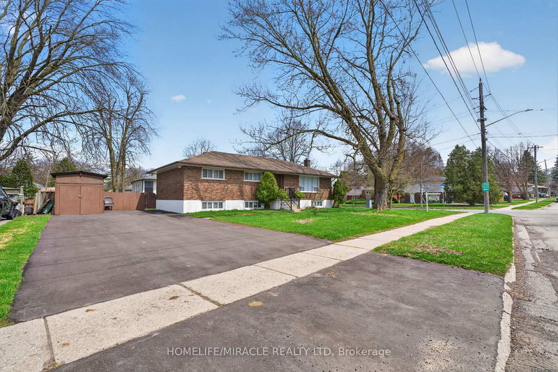 53 Nicklin Cres, Guelph, N1H 5G1 | Image 3