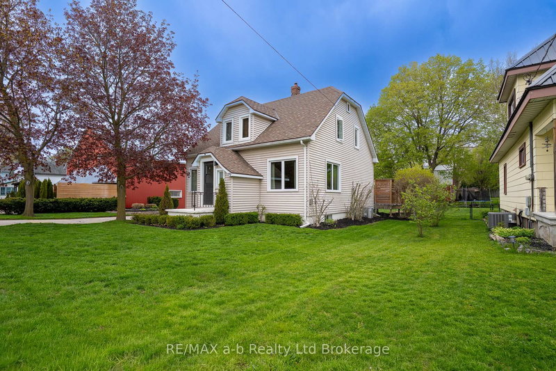 home for sale on 270 Main Street E