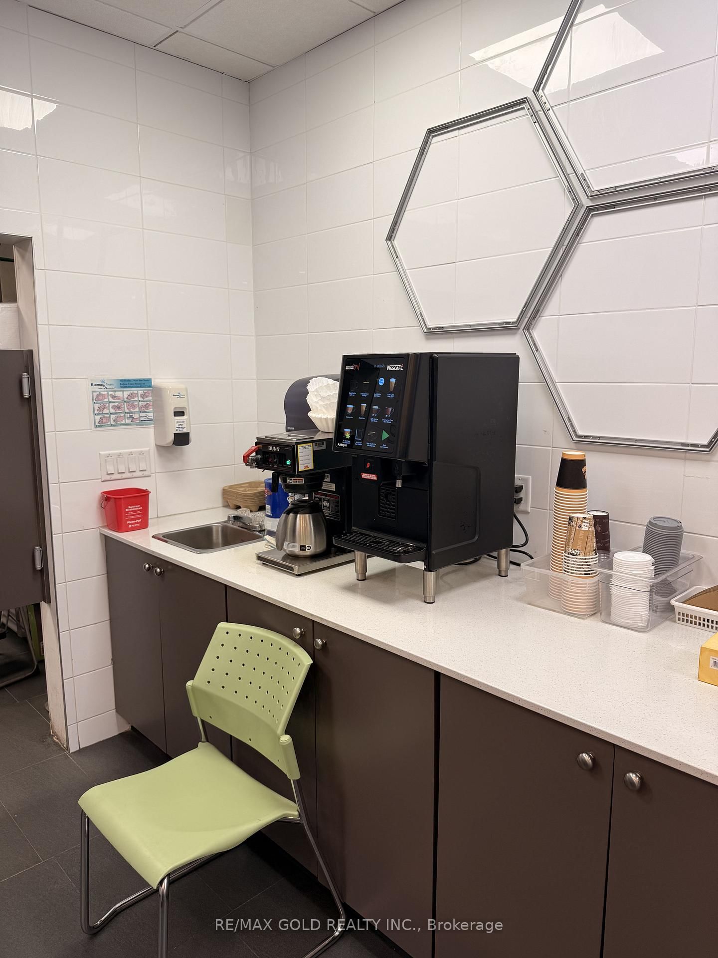 430 The Broadwalk, Unit 105 - Photo 16