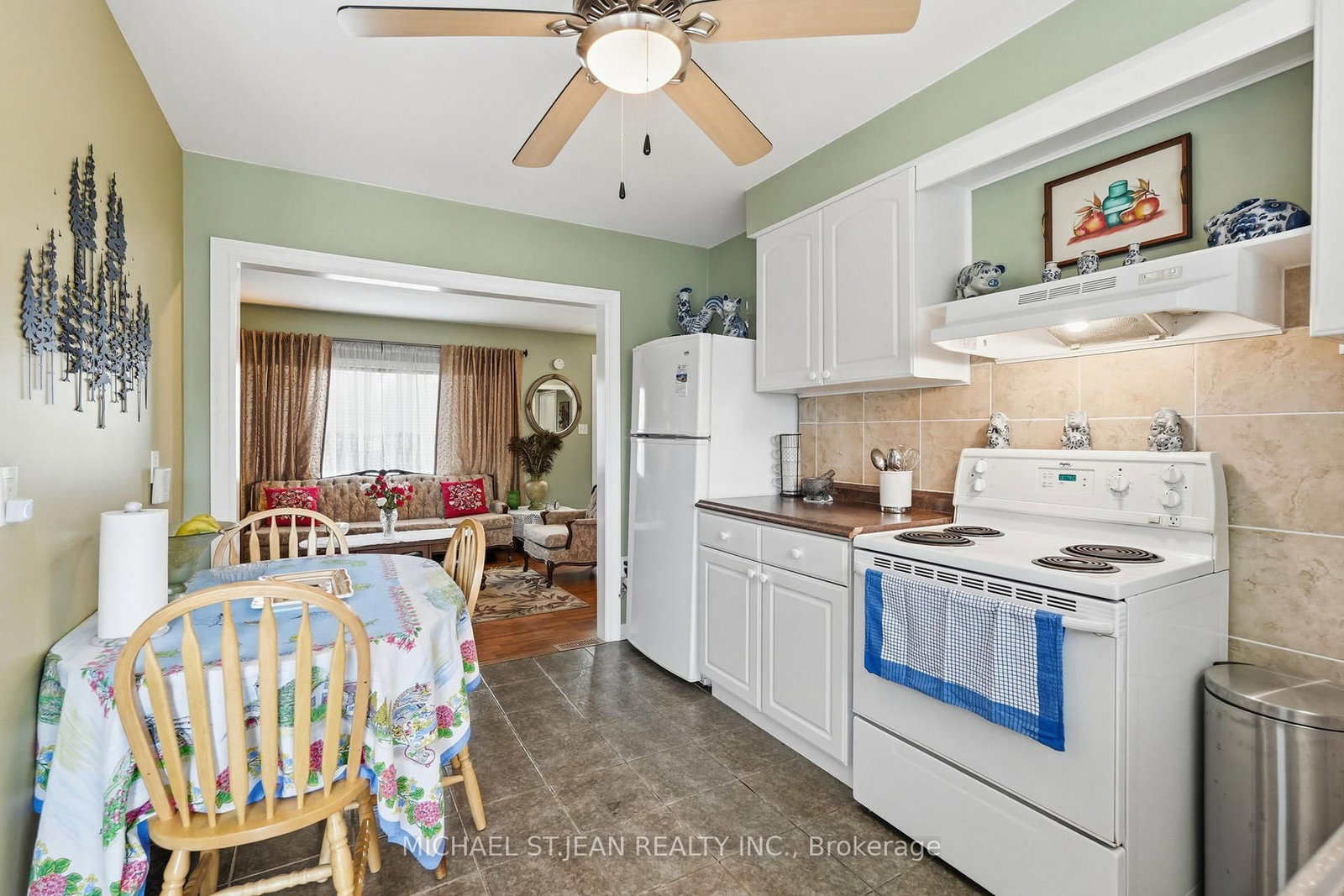 Detached House for sale at 54 Bingham Road, Hamilton, Ontario, L8Y 1N4 - McQuesten - MLS: X13008600