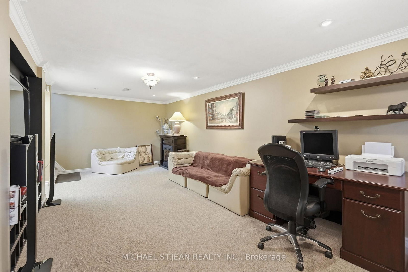 Detached House for sale at 54 Bingham Road, Hamilton, Ontario, L8Y 1N4 - McQuesten - MLS: X13008600