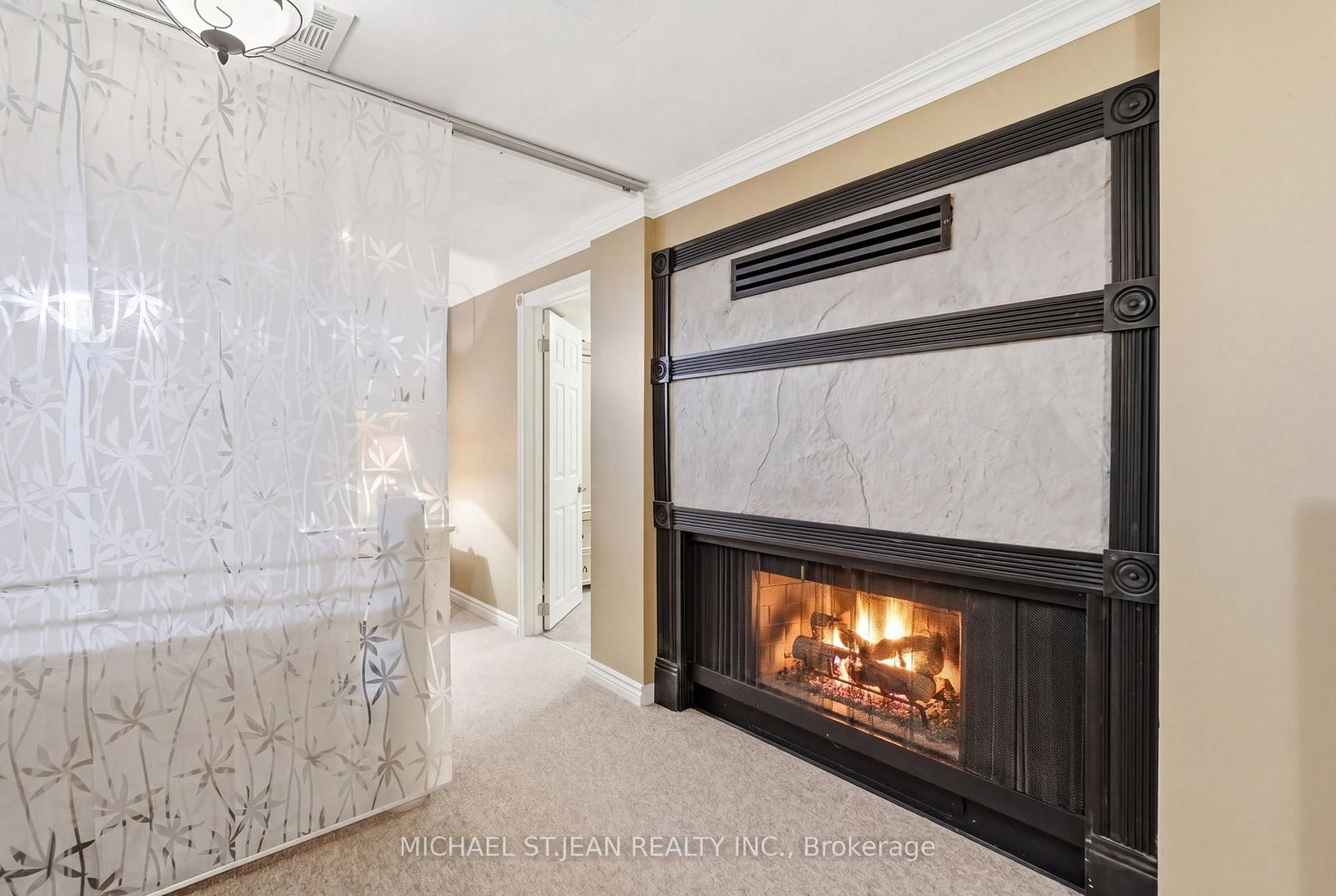 Detached House for sale at 54 Bingham Road, Hamilton, Ontario, L8Y 1N4 - McQuesten - MLS: X13008600