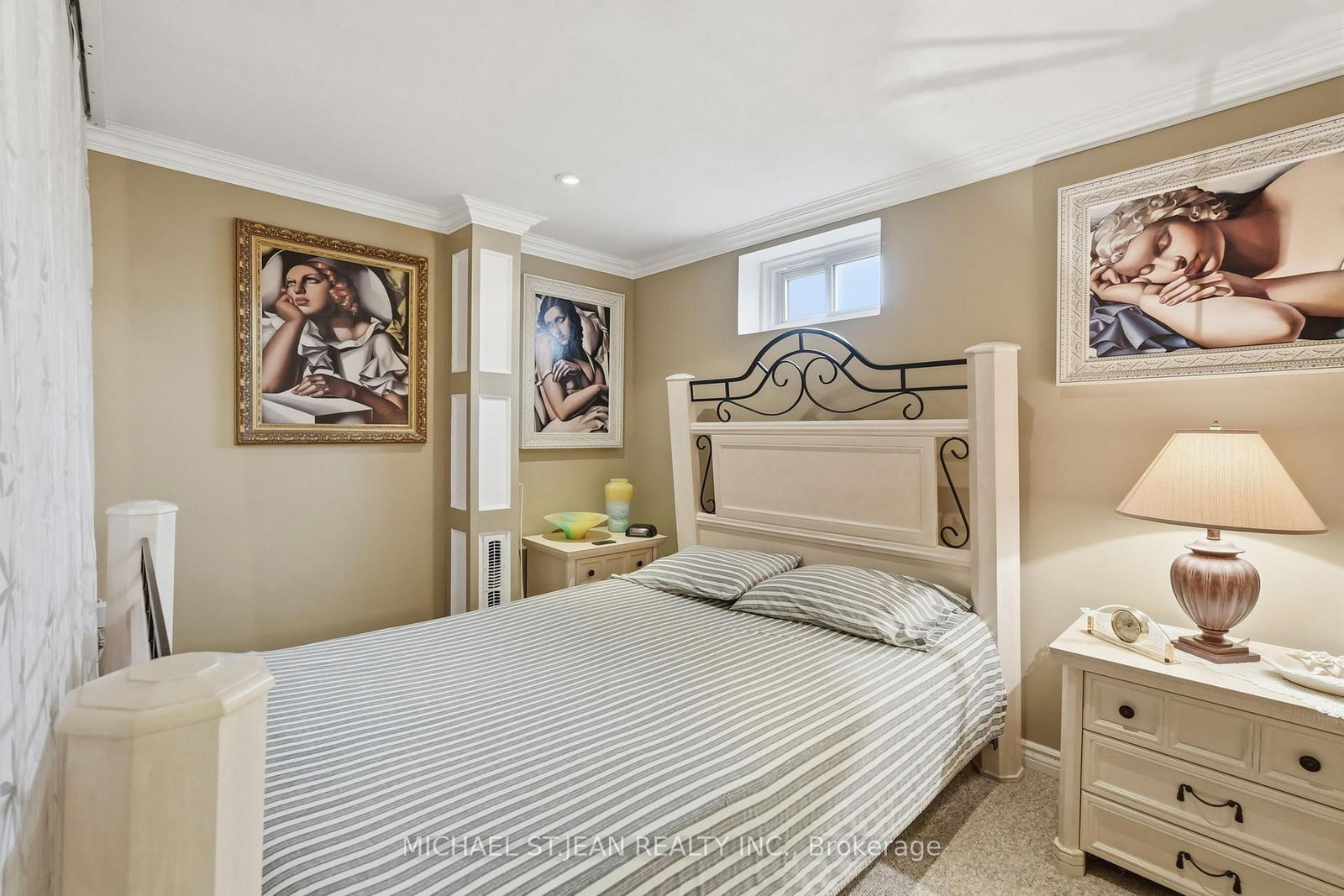 Detached House for sale at 54 Bingham Road, Hamilton, Ontario, L8Y 1N4 - McQuesten - MLS: X13008600