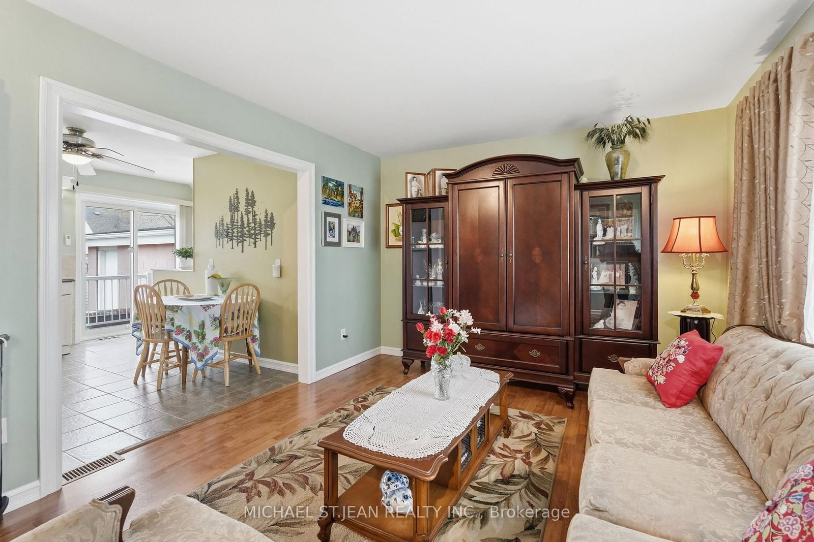 Detached House for sale at 54 Bingham Road, Hamilton, Ontario, L8Y 1N4 - McQuesten - MLS: X13008600