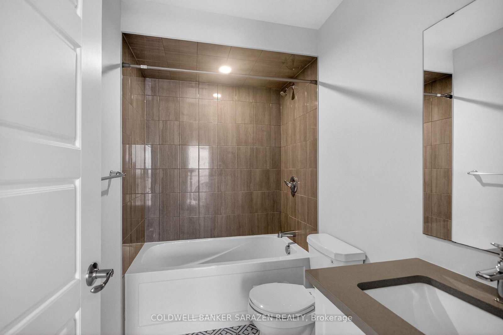 218 Pilot Private - Photo 35