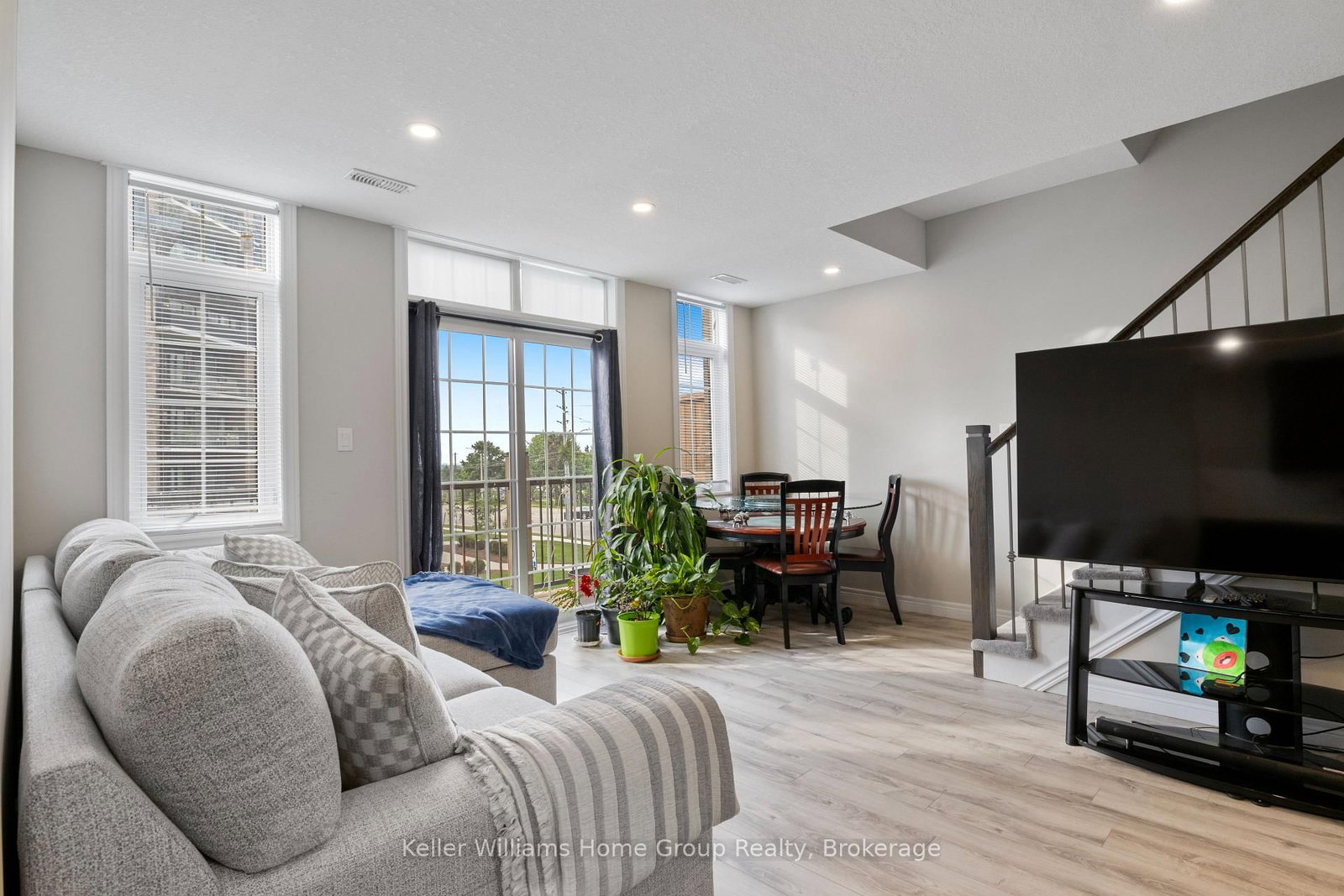 333 Gosling Gardens, Unit 314 - Photo 13