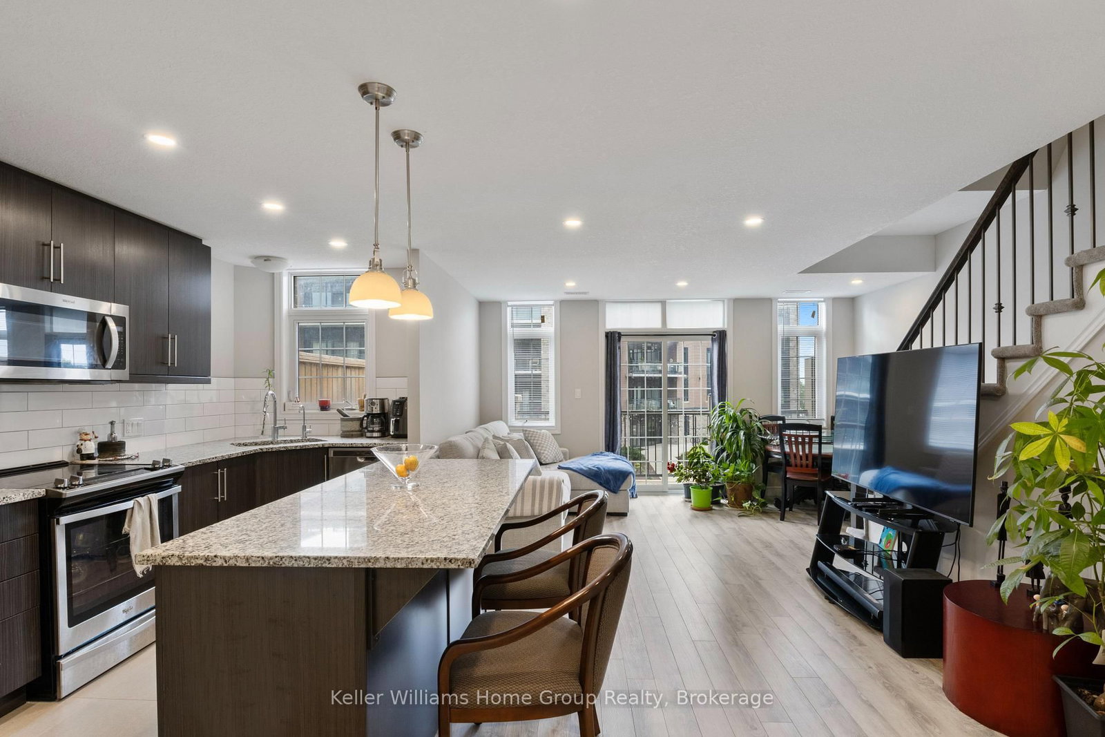 333 Gosling Gardens, Unit 314 - Photo 8