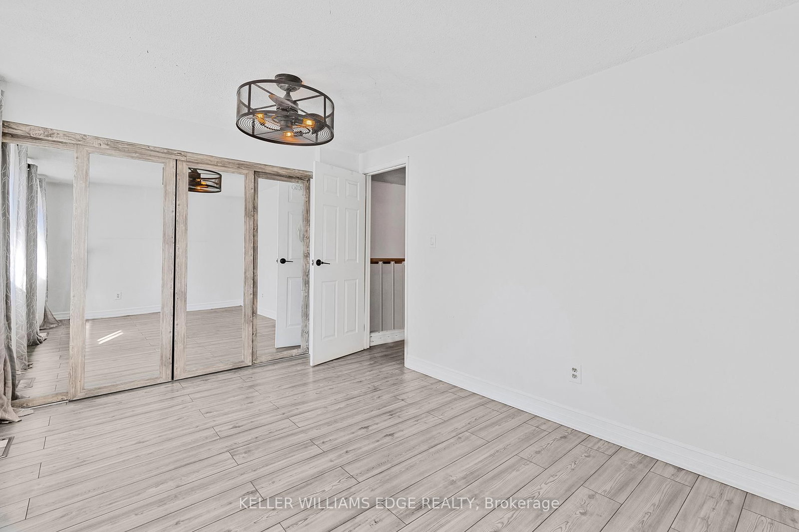 117 Graystone Crescent - Photo 14